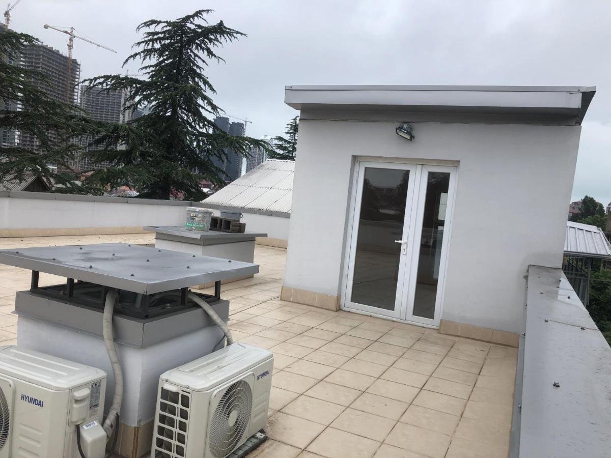 Apartment Merabi Batumi Eksteriør bilde
