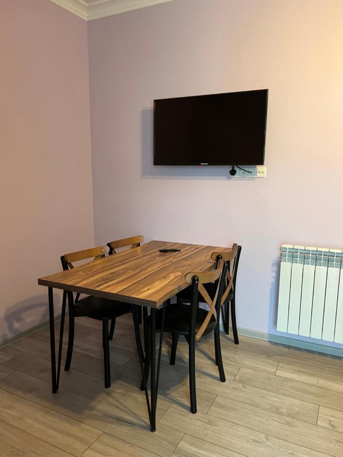 Apartment Merabi Batumi Eksteriør bilde