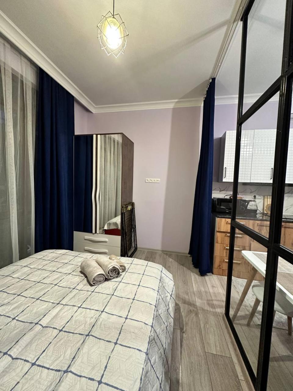 Apartment Merabi Batumi Eksteriør bilde